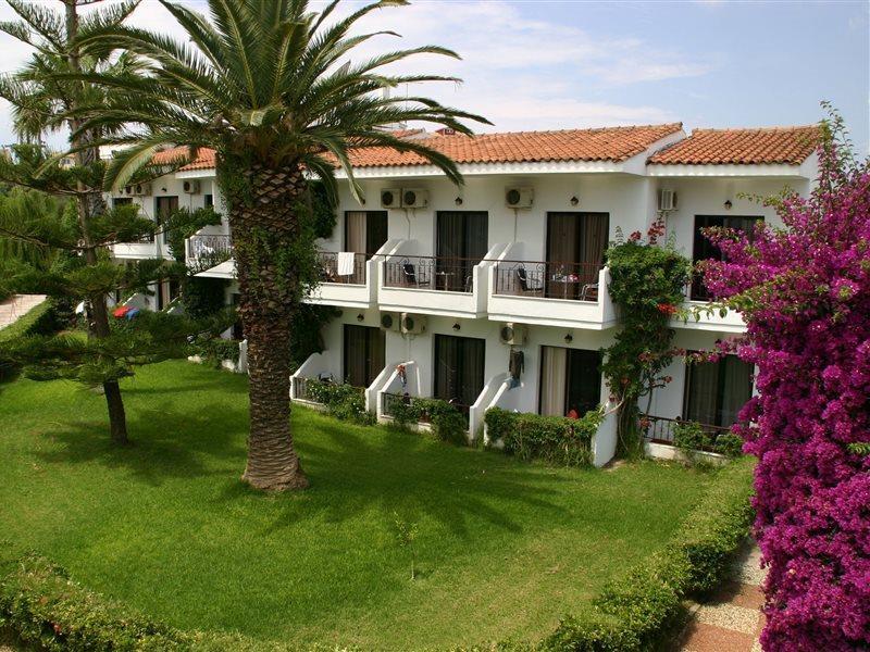 Morfeas Hotel Kávos Dış mekan fotoğraf