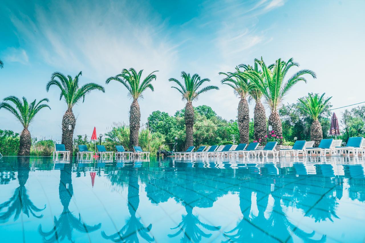 Morfeas Hotel Kávos Dış mekan fotoğraf
