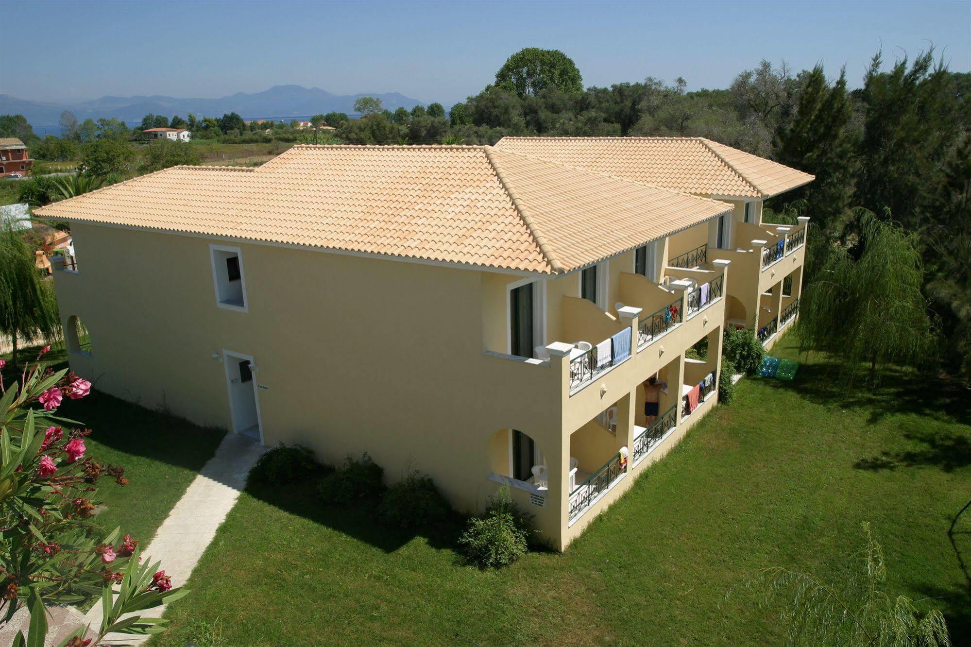 Morfeas Hotel Kávos Dış mekan fotoğraf