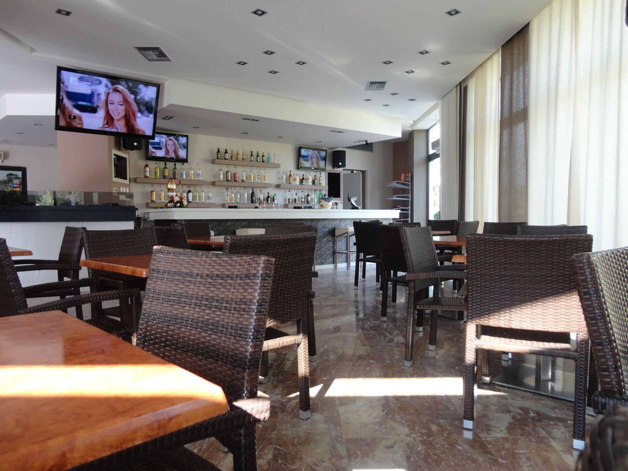 Morfeas Hotel Kávos Dış mekan fotoğraf