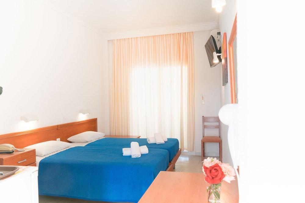Morfeas Hotel Kávos Dış mekan fotoğraf